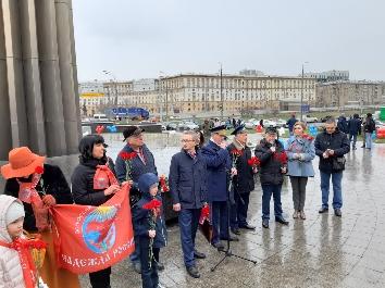 В Москве состоялся митинг, посвященной 58-й годовщине космического полета Юрия Гагарина
