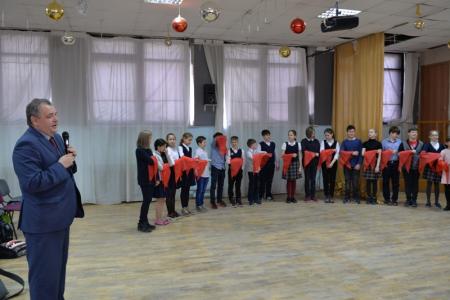 В Центральном районе Новосибирска приняли первых пионеров