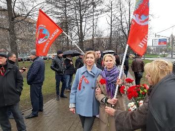 В Москве состоялся митинг, посвященной 58-й годовщине космического полета Юрия Гагарина