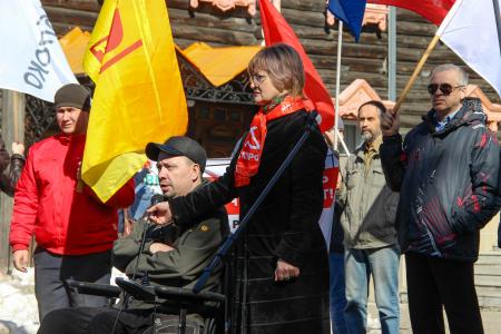 КПРФ поддержала митинг "Томичи за достойный транспорт!"