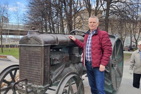 Сергей Пантелеев принял участие в общегородском субботнике в Санкт-Петербурге
