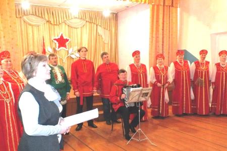 Курганская область. Зауральские коммунисты проводят торжественные вручения копии Знамени Победы