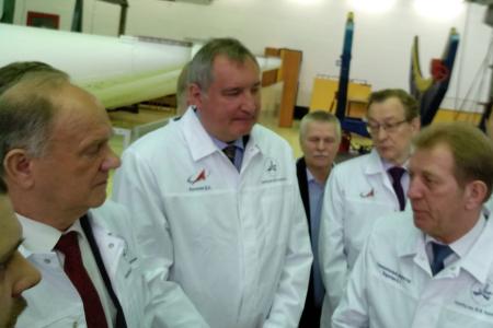 Депутаты КПРФ посетили ГКНПЦ им. М.В. Хруничева