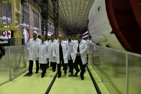 Г.А. Зюганов предложил простить долги Центру им. Хруничева