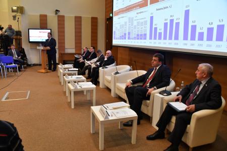 В.И. Кашин провел Парламентские слушания на тему «Продовольственная безопасность Российской Федерации и наращивание экспорта сельскохозяйственной продукции: правовые аспекты»