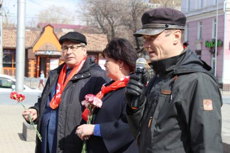 «Воплотим заветы Ильича»: в Иркутске отметили 149-ю годовщину со Дня рождения В.И. Ленина
