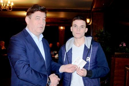 Лидер ставропольских коммунистов Виктор Гончаров: Нужно научиться использовать ресурсы партии!
