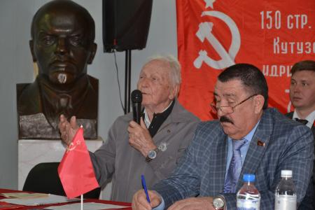 Астраханские коммунисты провели Пленум