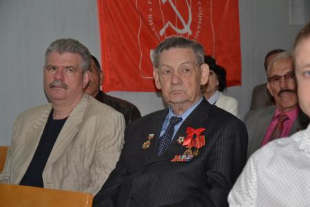 Астраханские коммунисты провели Пленум