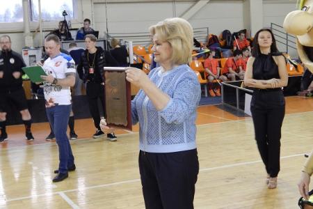 В Великом Новгороде при поддержке КПРФ проходит турнир по флорболу UNIHOC RUSSIA CUP 2019