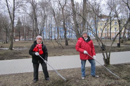 Пермские коммунисты приняли участие в ленинском субботнике