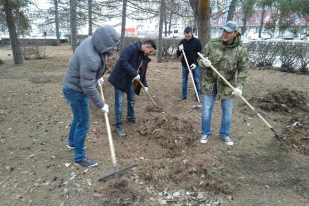 Челябинск. 100 лет Ленинским субботникам – 100 лет с чистой совестью