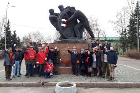 Московские коммунисты и комсомольцы отметили 100-летие Великого почина