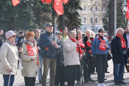 В Перми прошел митинг, посвящённый 149-й годовщине со дня рождения Ленина