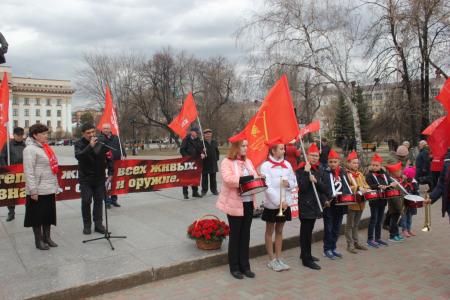 Тюменские коммунисты отметили день рождения В.И. Ленина в доме отдыха «Пионер»