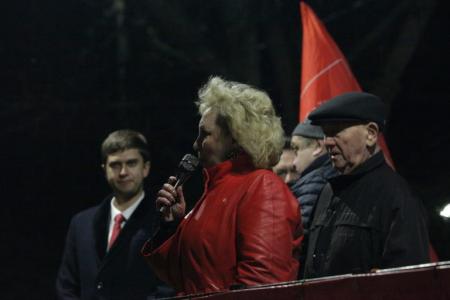 «Луч света в темном царстве». Нижегородское региональное отделение КПРФ провело митинг в Балахне
