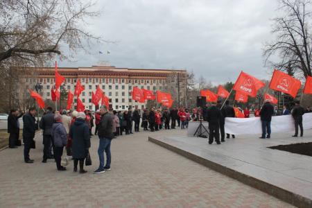 Тюменские коммунисты отметили день рождения В.И. Ленина в доме отдыха «Пионер»