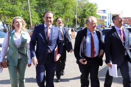 В Оренбурге открылся семинар-совещание партактива ПФО
