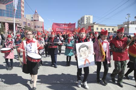 В Якутии отметили День солидарности трудящихся