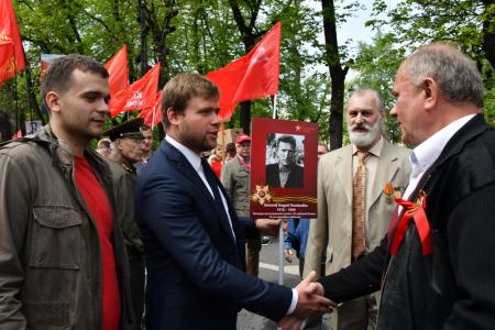 «КПРФ хранит священную память о войне и защищает советскую историю»