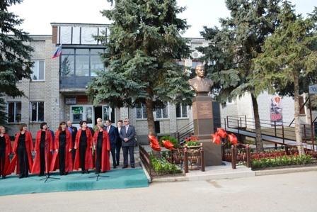 На Ставрополье открыли памятник И.В. Сталину 