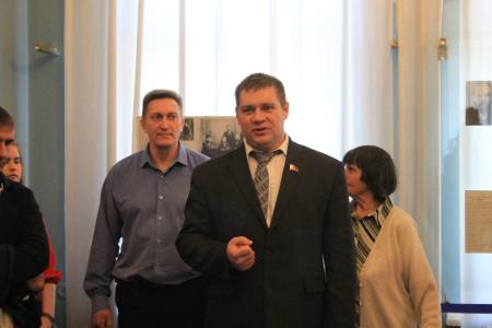 В Пскове прошла торжественная линейка и прием в пионеры
