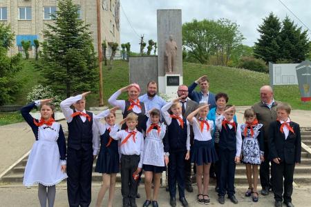 Приморский край. В Большом Камне прошел прием в ряды Пионерии