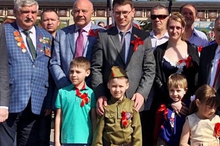 Татарстан. Казанские коммунисты возложили цветы к Вечному огню