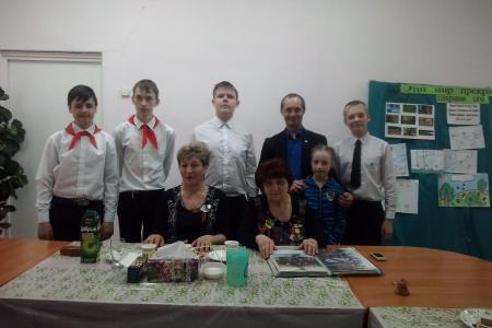 Новосибирские пионеры написали письма ветеранам Великой Отечественной войны
