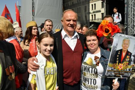 «КПРФ хранит священную память о войне и защищает советскую историю»