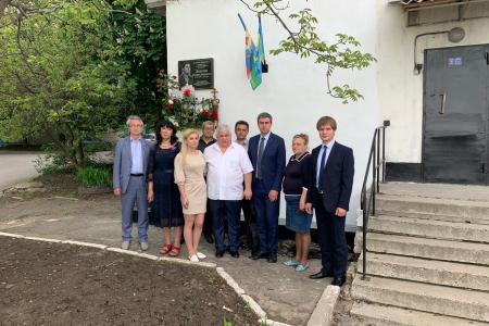 Казбек Тайсаев, Александр Ющенко, Виктор Губарев, Владимир Родин, Юлия Михайлова, Юлий Якубов с 10 по 12 мая приняли участие в праздничных мероприятиях в ДНР и ЛНР