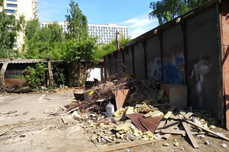 Москва. Гаражный беспредел в районе Хорошево-Мневники