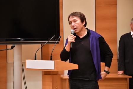 Г.А. Зюганов выступил в Госдуме на премьерном показе фильма «Донбасс. Окраина»
