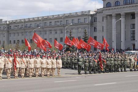 Красноярск. Цвет Победы - красный!
