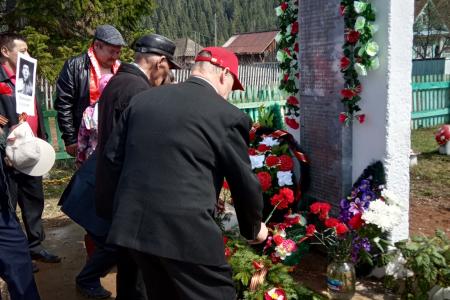 Пермский край. В Октябрьском районе открыли памятник участникам Великой Отечественной войны