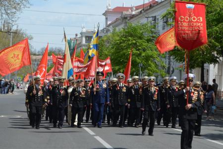 Красный первомай в Севастополе