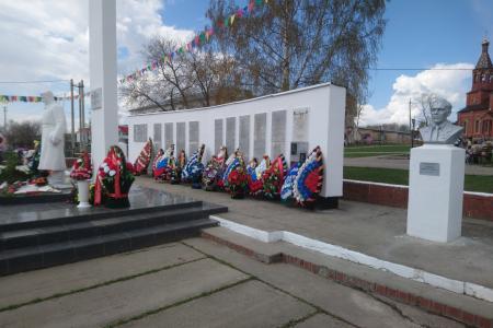 Пермский край. В Октябрьском районе открыли памятник участникам Великой Отечественной войны
