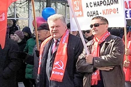 Первомайские шествия и митинги прошли в Кургане и области