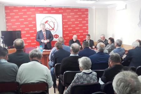Пленум Курганского обкома КПРФ принял заявление в поддержку П.Н. Грудинина 