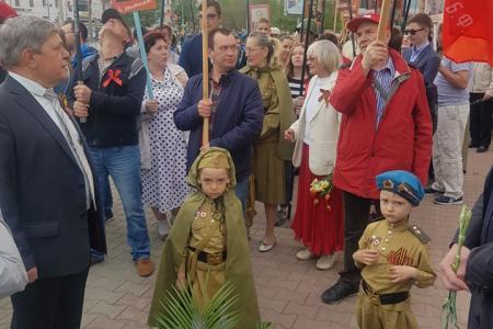 Коммунисты в Барнауле напомнили о цвете Знамени Победы и Верховном Главнокомандующем Сталине