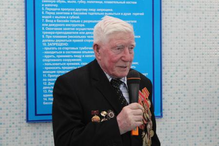 В Белгороде комсомольцы провели урок «Знамя нашей Победы» в спортивной школе олимпийского резерва