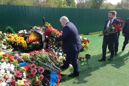 Казбек Тайсаев, Александр Ющенко, Виктор Губарев, Владимир Родин, Юлия Михайлова, Юлий Якубов с 10 по 12 мая приняли участие в праздничных мероприятиях в ДНР и ЛНР