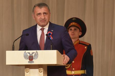 Казбек Тайсаев, Александр Ющенко, Виктор Губарев, Владимир Родин, Юлия Михайлова, Юлий Якубов с 10 по 12 мая приняли участие в праздничных мероприятиях в ДНР и ЛНР