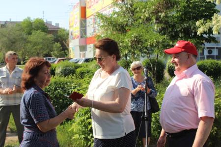 В Волгограде КПРФ провела митинг в защиту социально-экономических прав рабочих