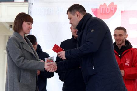 Первомайский праздничный митинг «Весна Красна» в Челябинске