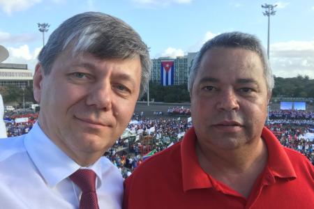 И.И. Мельников и Д.Г. Новиков в Гаване