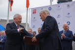 Николай Харитонов принял участие в торжественной церемонии спуска на воду одного из самых больших и самых мощных атомоходов в мире – атомохода «Урал»