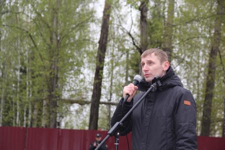 Республика Коми. Участники митинга в Емве потребовали отправить в отставку правительство страны и запретить строительство полигона на Шиесе