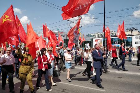 Рязанские коммунисты отметили День Победы праздничным шествием