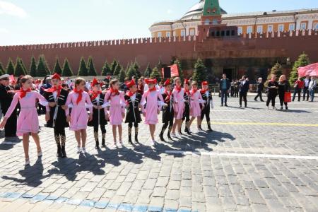 Дети с Северного Кавказа приняли участие в торжественном приеме в пионеры